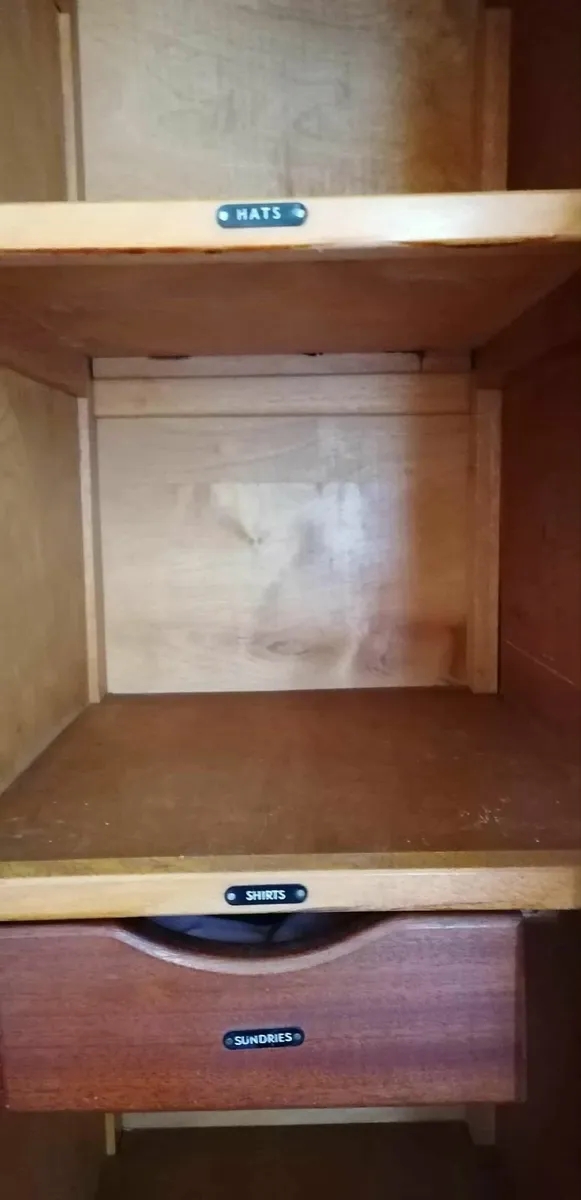 Vintage wardrobe - Image 2