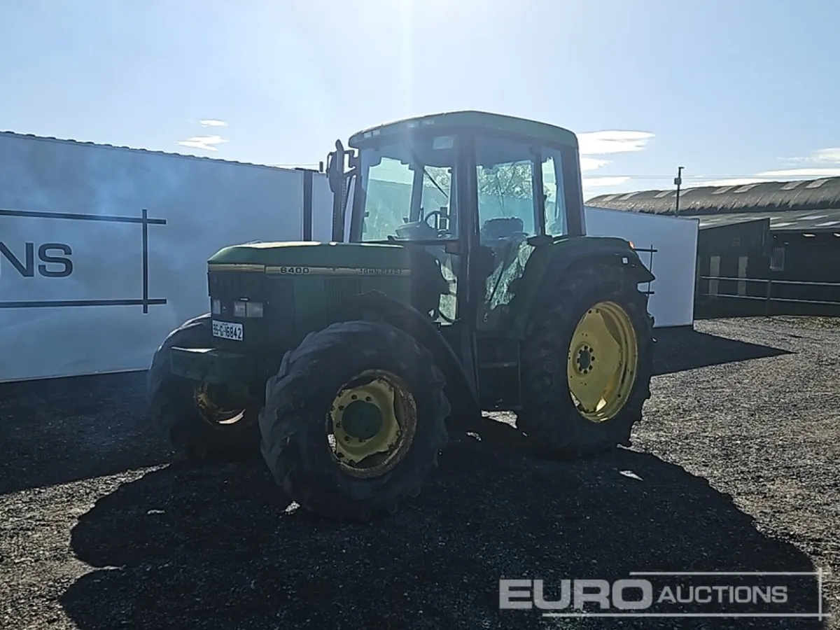 John Deere 6400 4WD Tractor - Image 2