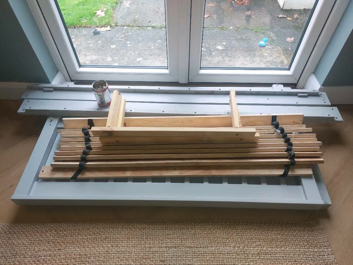 Triple Bunk Bed - Image 2