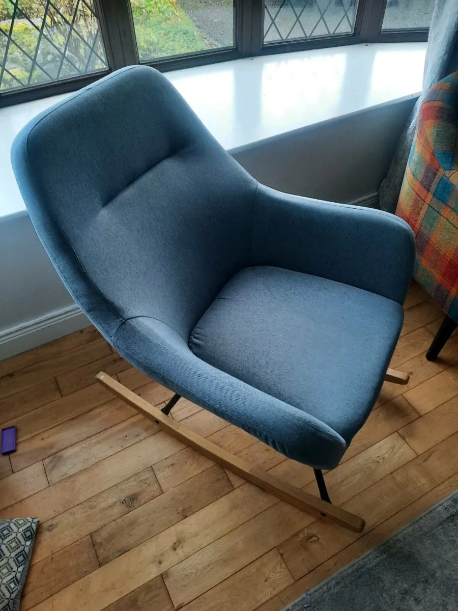 Rocking chair - Image 1