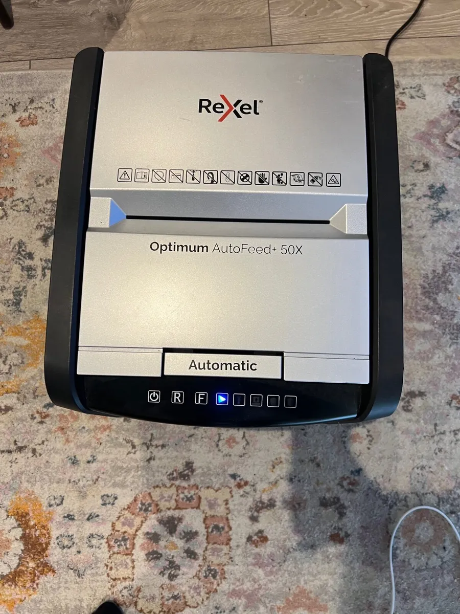 P4 paper shredder Rexel Optimum Auto+ 50X c - Image 2