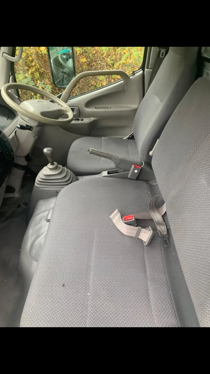 Toyota Dyna - Image 2