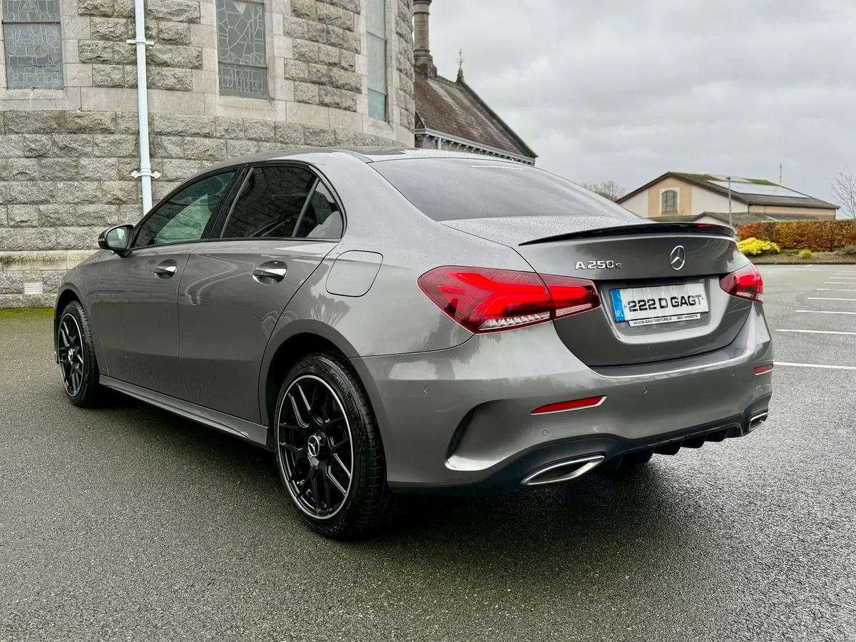 2022 MERCEDES BENZ A250e SALOON AMG PREMIUM - Image 4