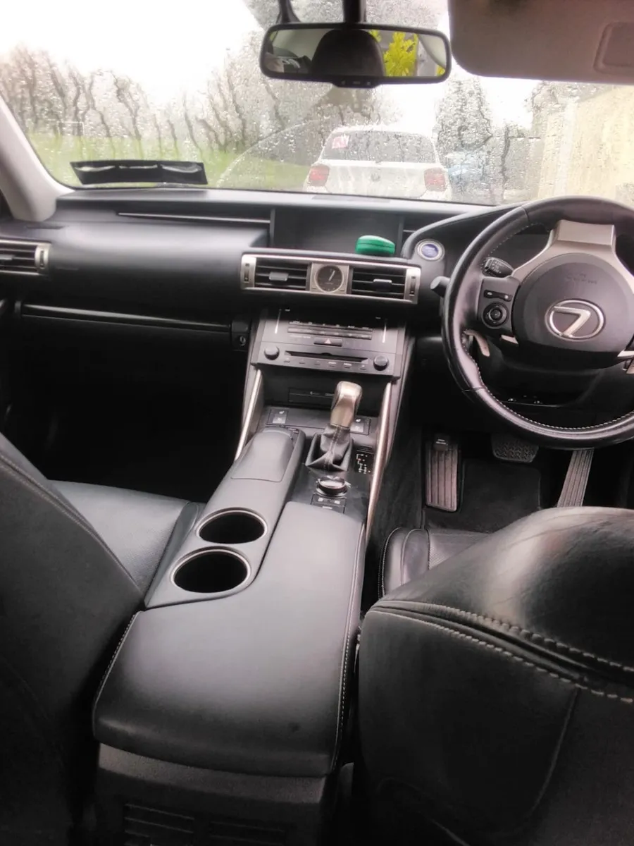 Lexus IS  beautiful alloys sports model - Image 1