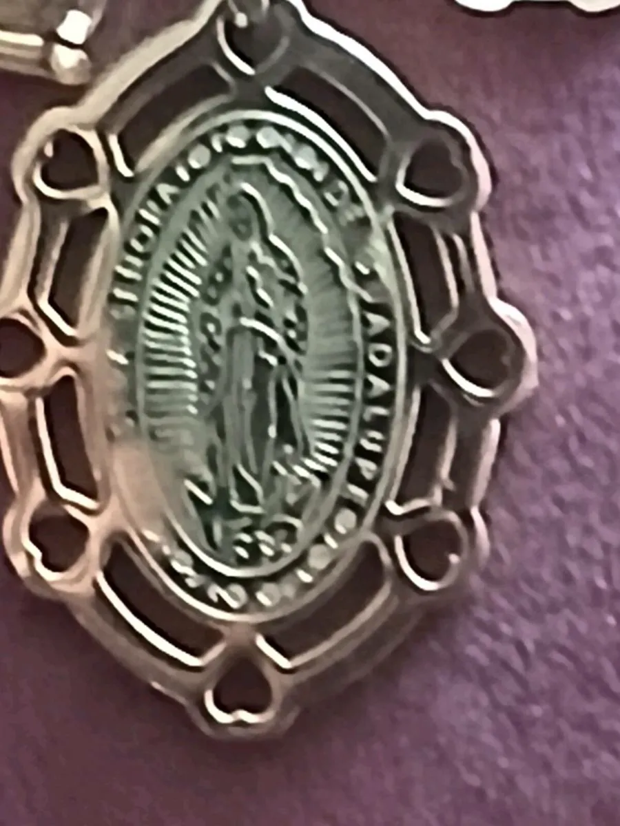 Our lady of Guadalupe pendant&chain earrings set - Image 2