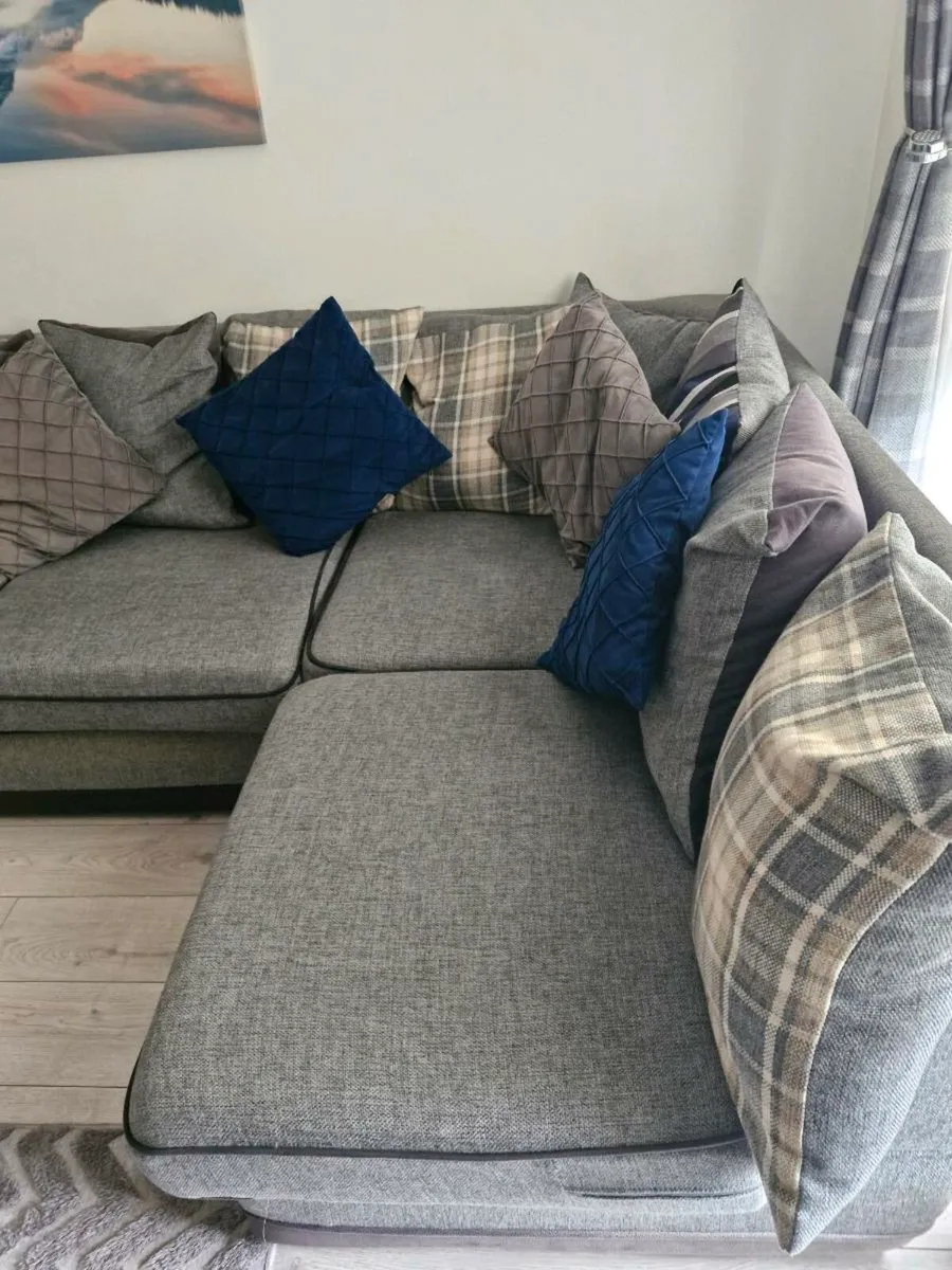 Corner sofa - Image 2