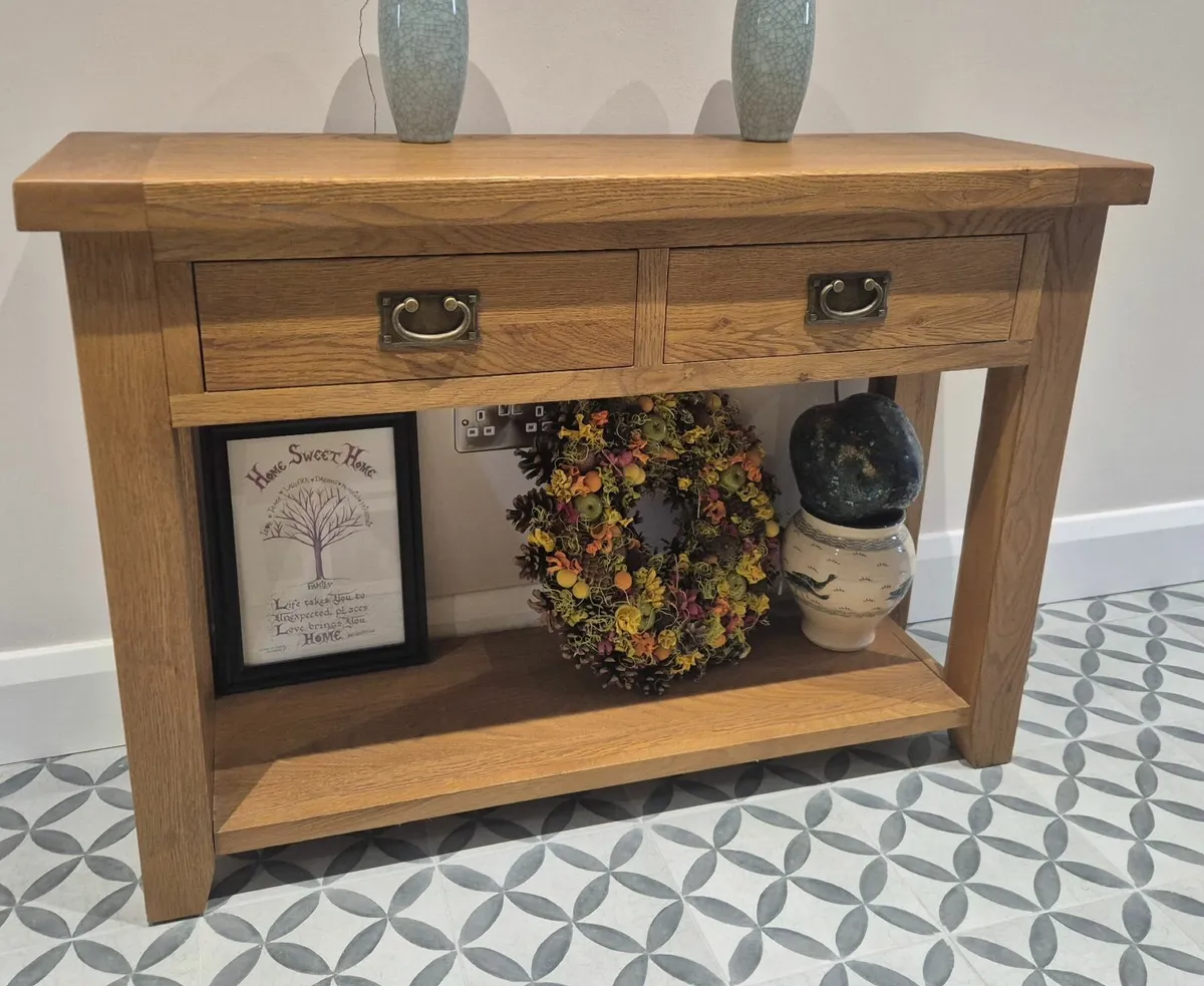Solid Oak Hall table - Image 2