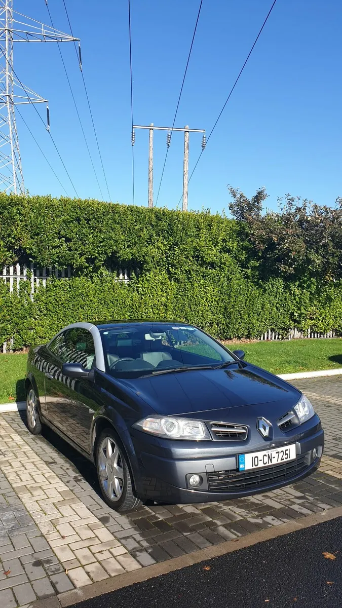 Renault Megane 2010 - Image 1