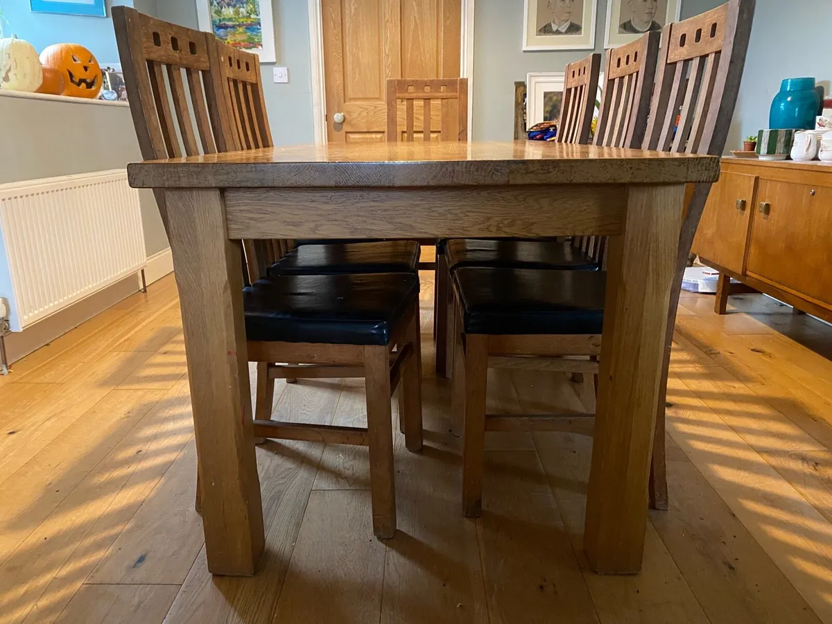 8 seat solid wood table - Image 4