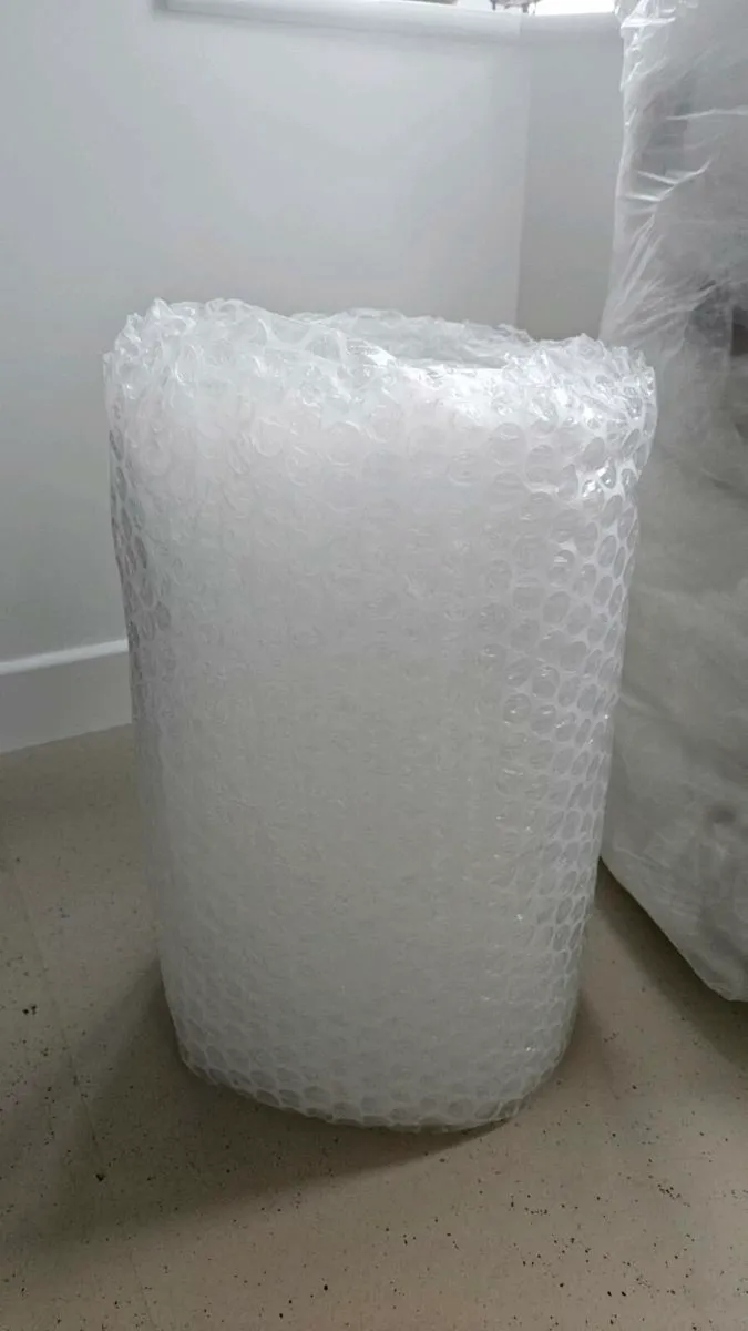 Moving house free bubble wrap - Image 2