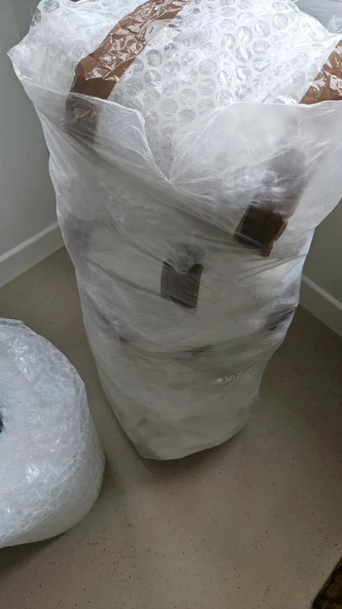 Moving house free bubble wrap - Image 3