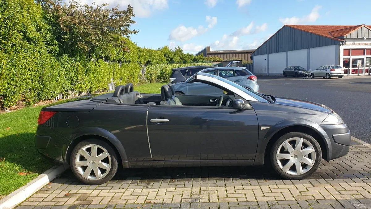 Renault Megane 2010 - Image 3