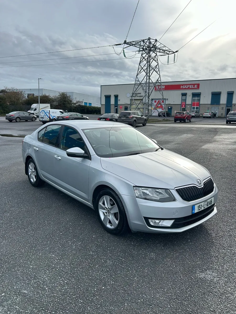 SKODA OCTAVIA 1.6TDI - Image 1