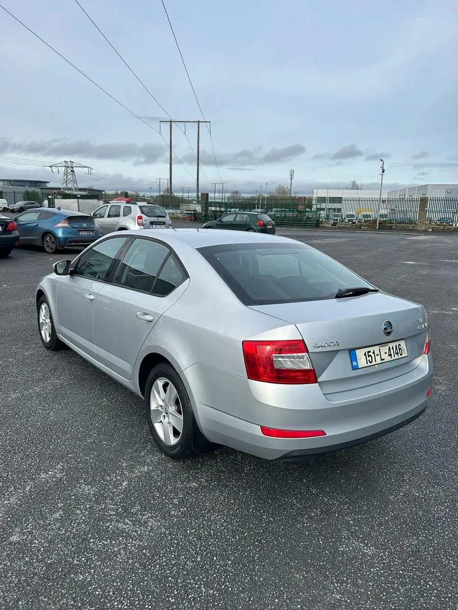 SKODA OCTAVIA 1.6TDI - Image 2