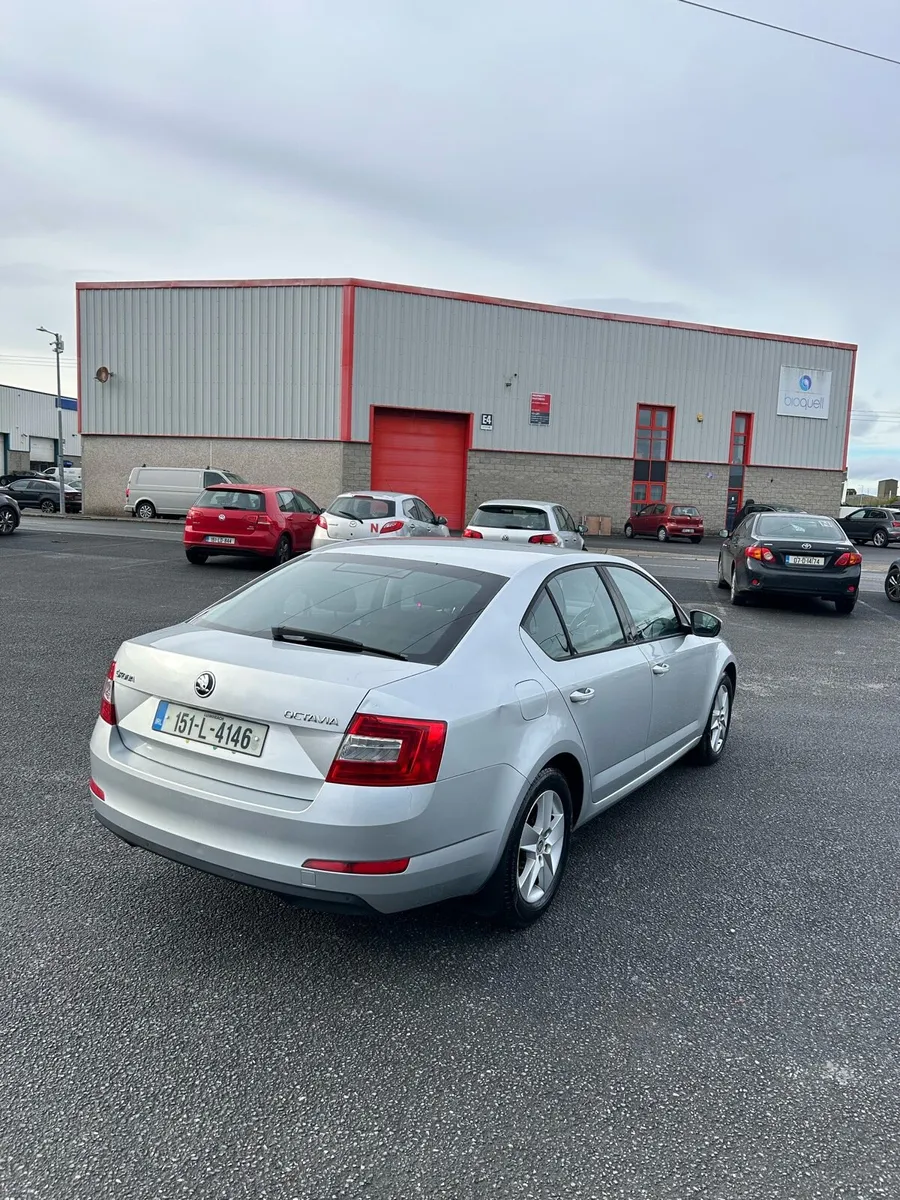 SKODA OCTAVIA 1.6TDI - Image 4