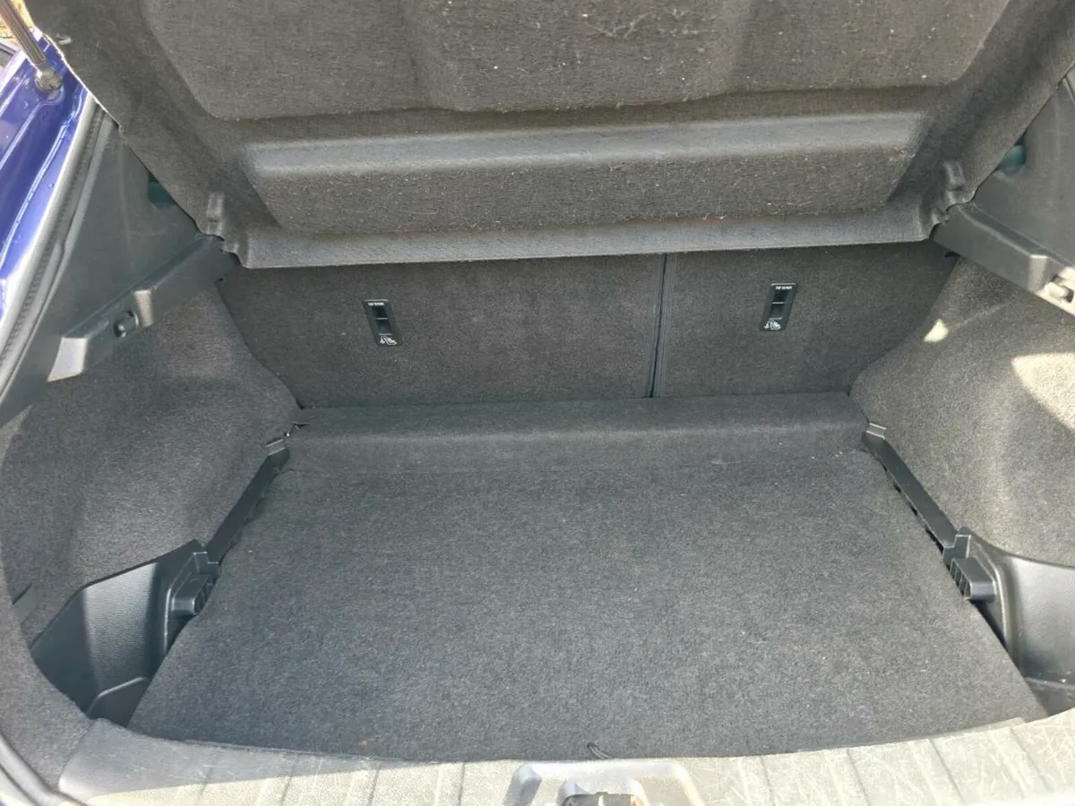 2016NISSAN QASHQAI - Image 4