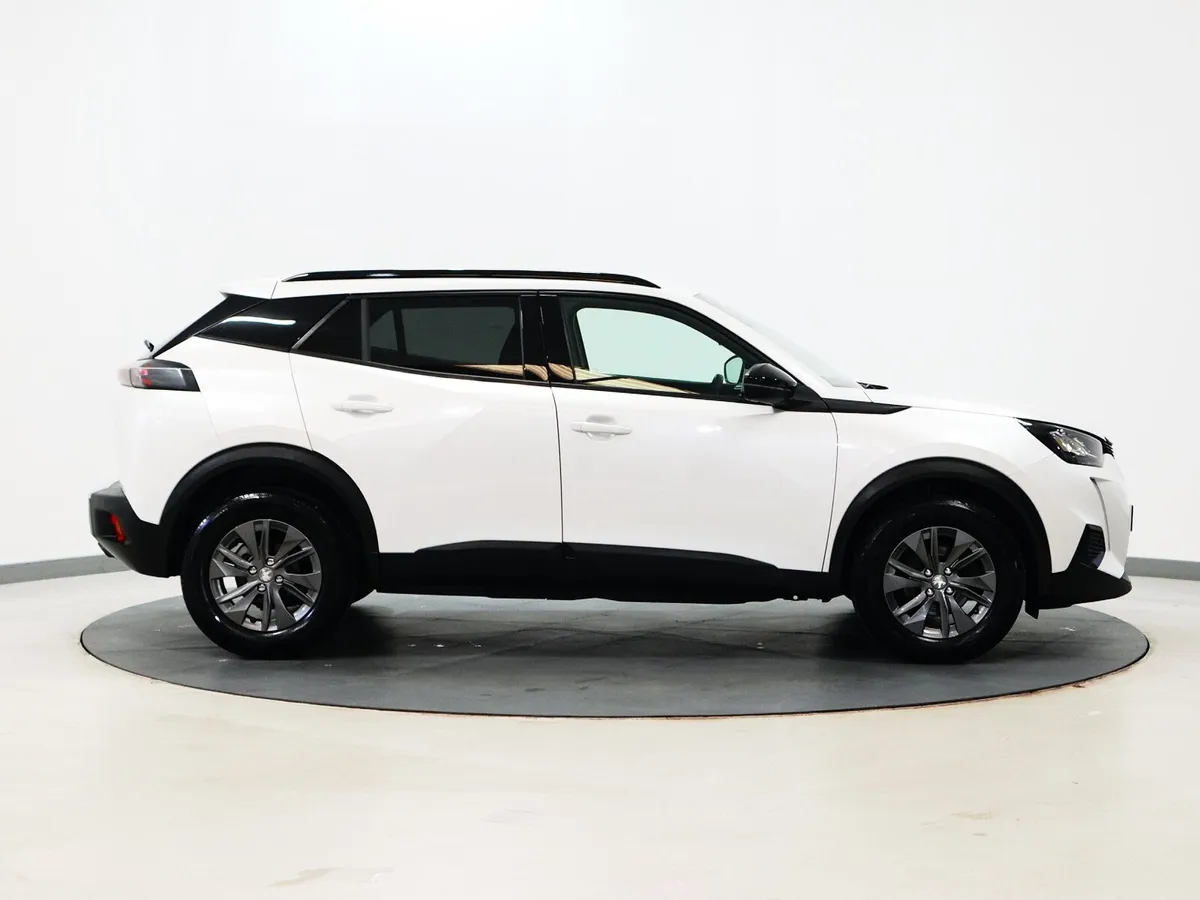 *41* 2023 Peugeot 2008 1.2 active - Image 3