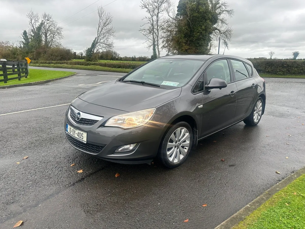 Opel Astra 360Camera (NEW NCT AND TAX)!! - Image 1