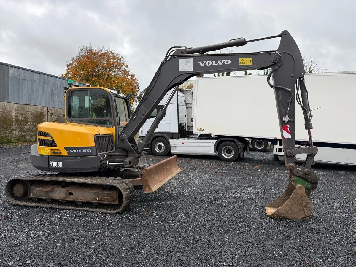 Volvo ecr88d 2019 only 2500 hrs - Image 3