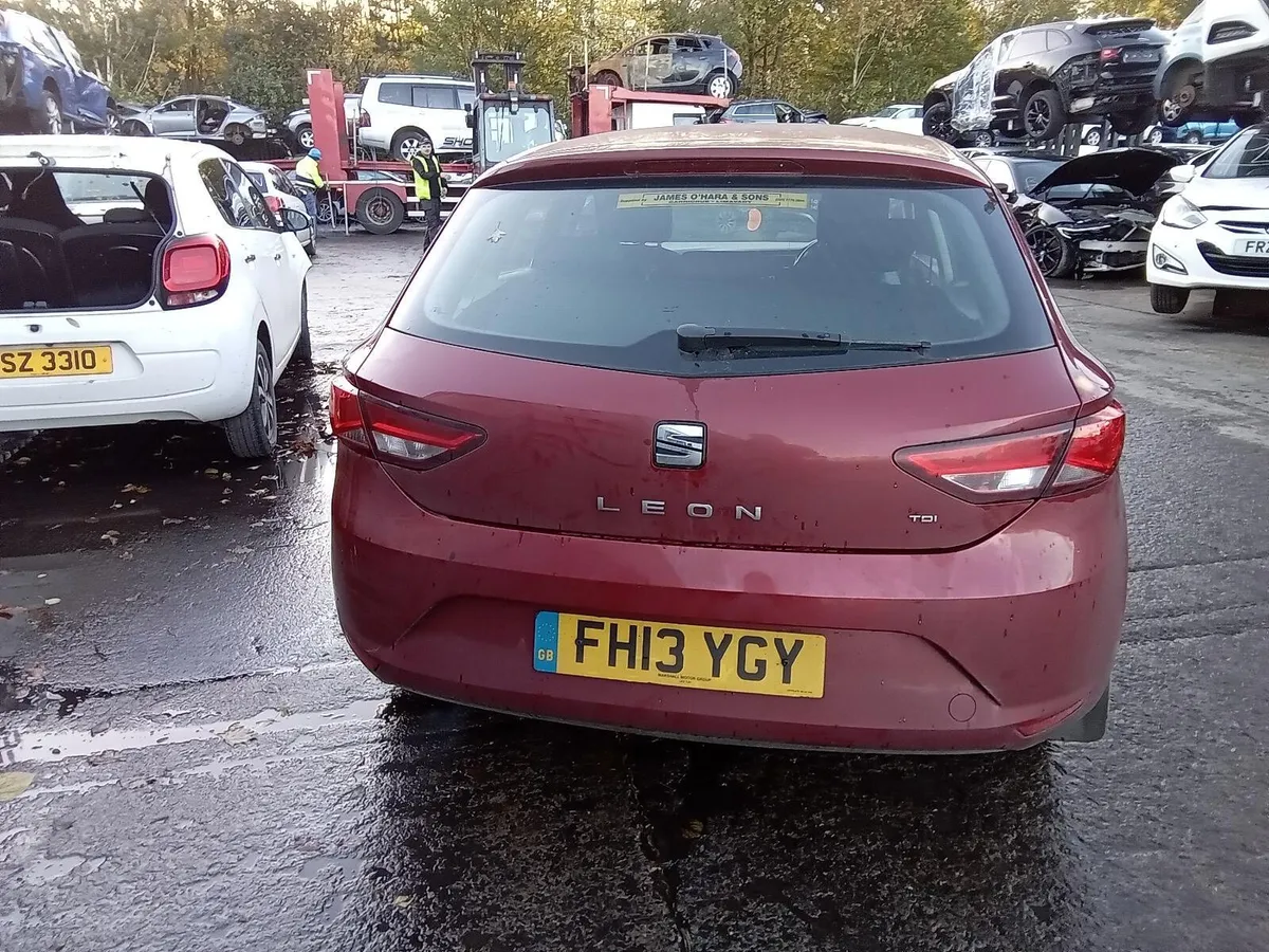 2013 SEAT LEON BREAKING FOR PARTS - Image 4