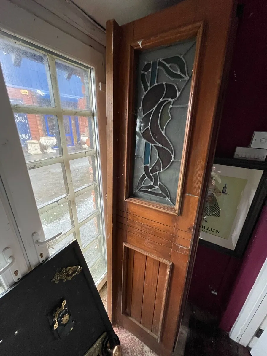 Old pub bar devider - Image 1