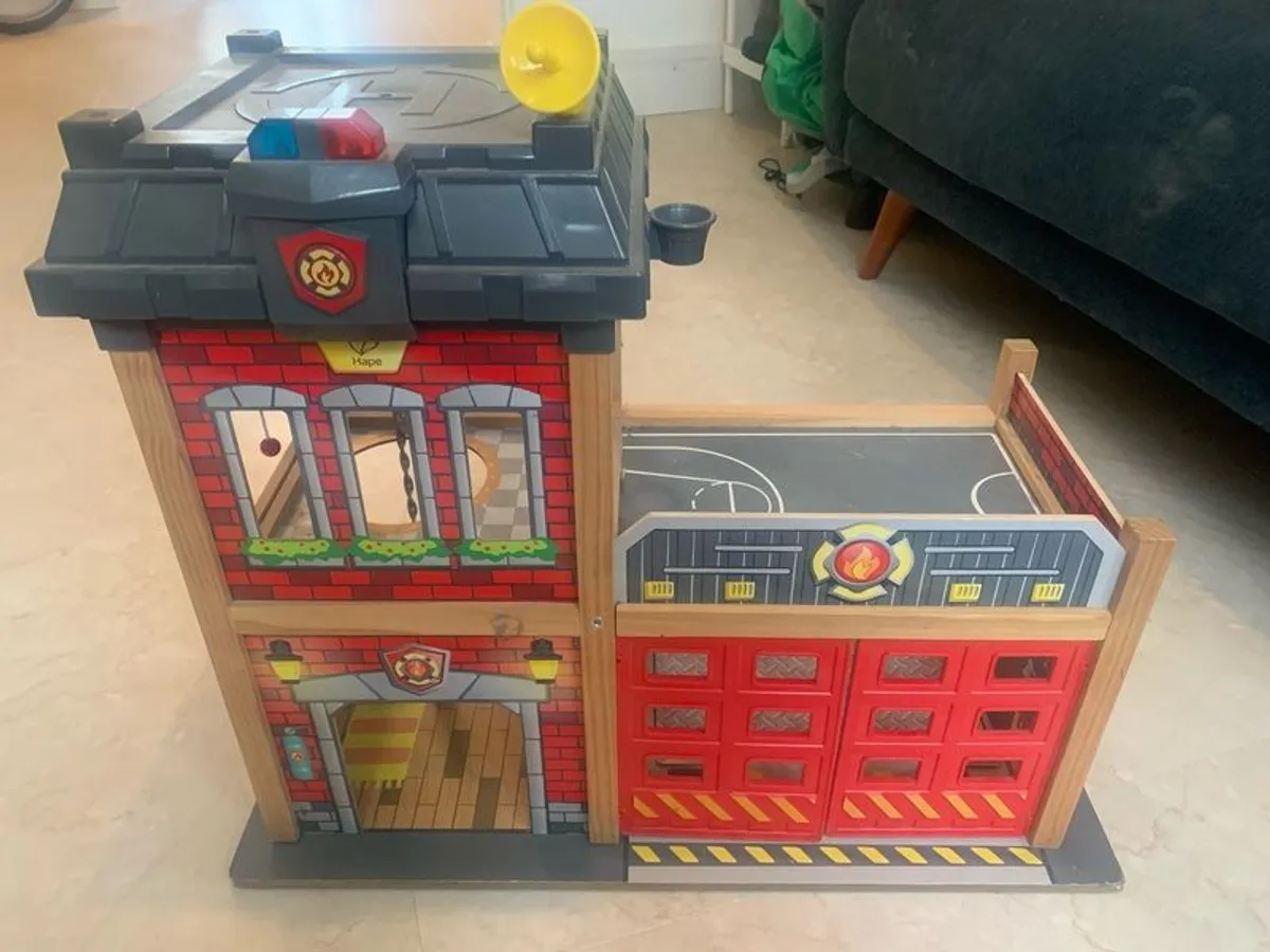 Wooden Fire station - Image 3