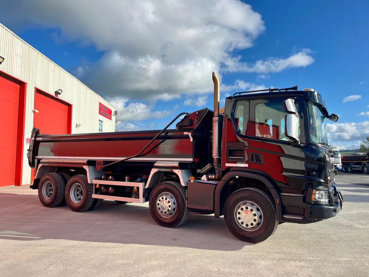 2018 Scania P410 XT 8x4 Tipper - Image 4