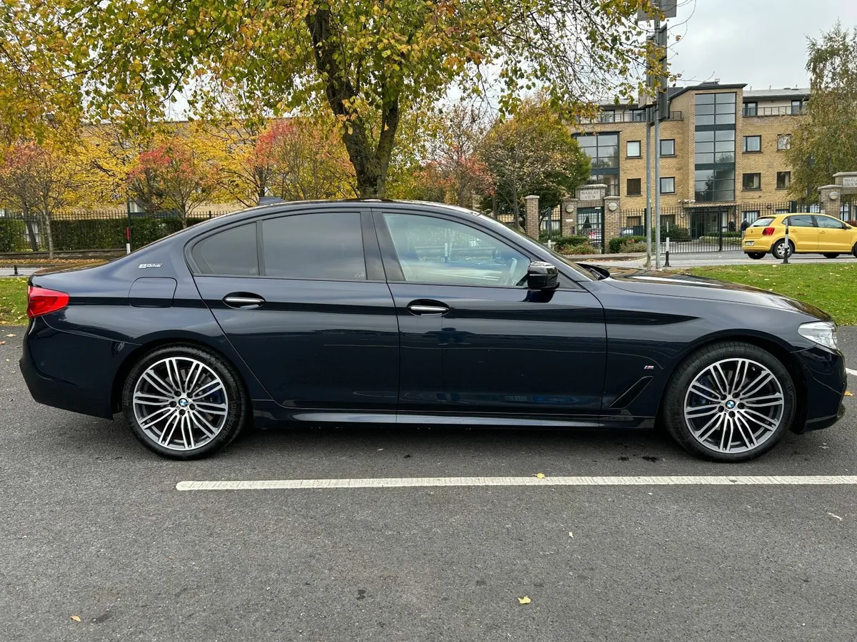 BMW 5-Series 2018 - Image 3