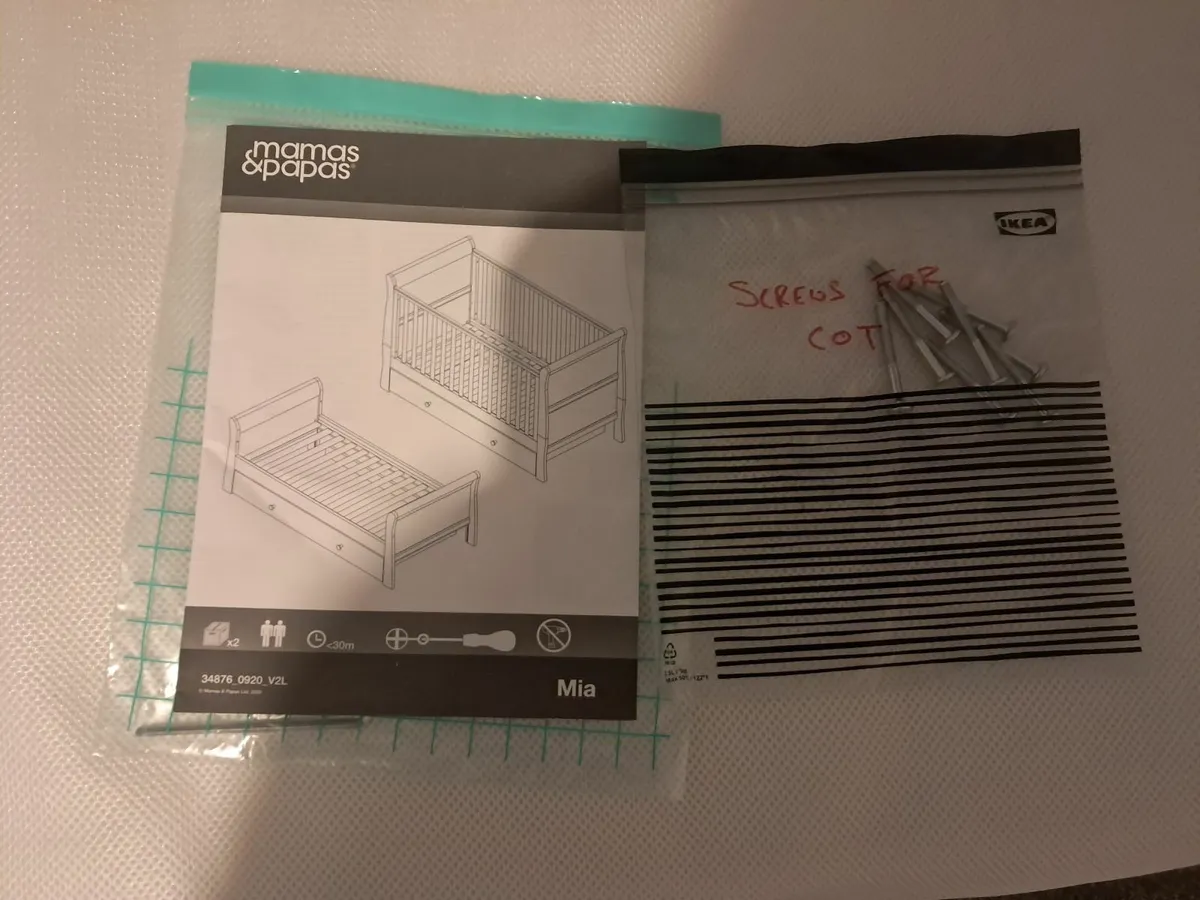 Cot Bed - Mamas&Papas Mia Cot Bed - Image 4