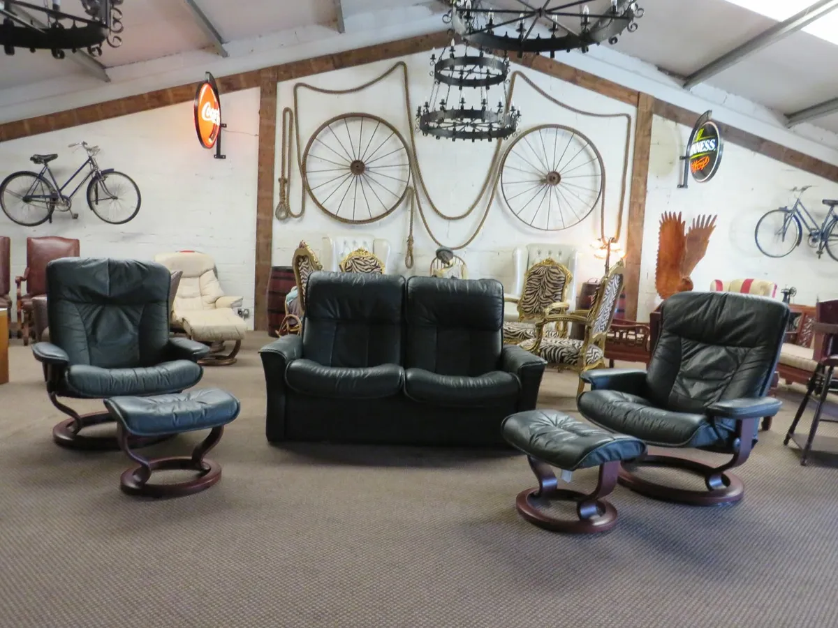 2 x-Large Gothic Chandeliers 4' Wide (995 Each) - Image 4