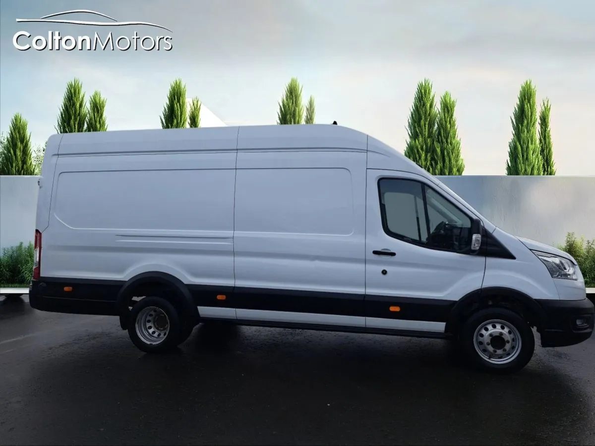 Ford Transit Trend 2.0 Td170 ps Dual Wheel - Image 4