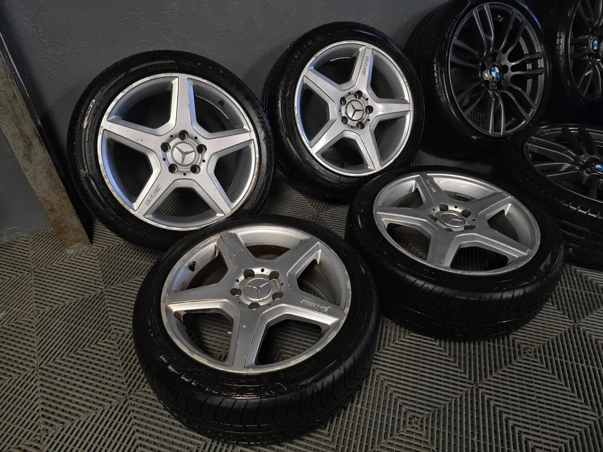 17 Mercedes AMG 447 Alloys - Image 3