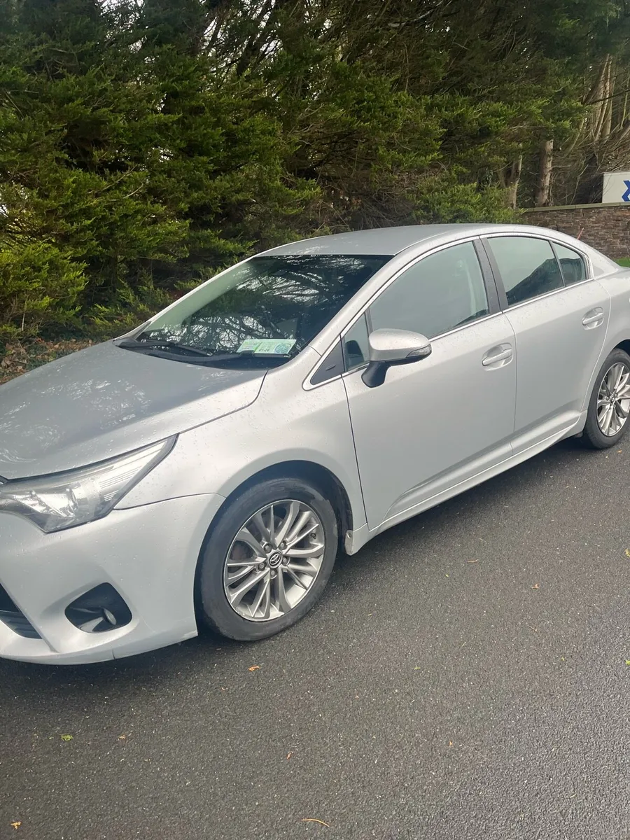 Toyota avensis - Image 4