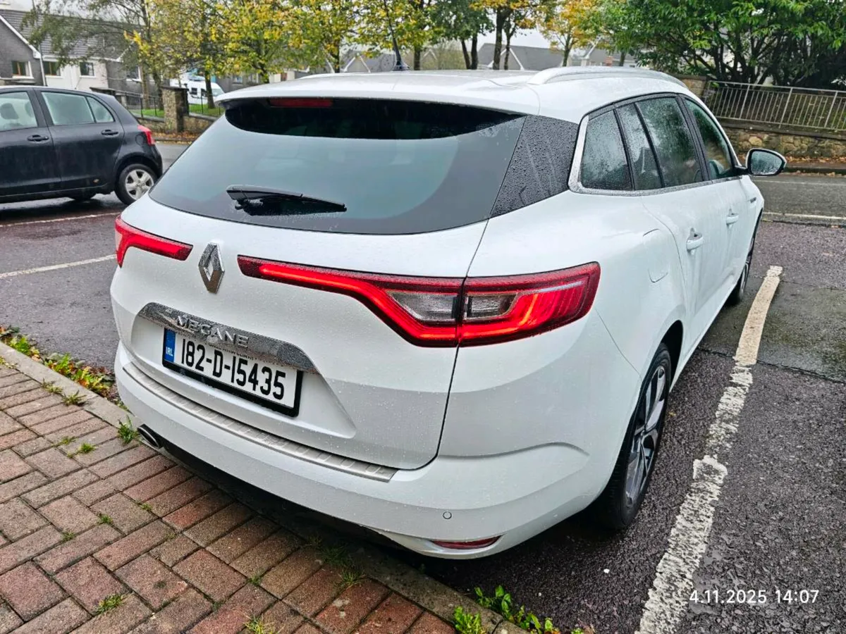 Renault Megane Estate - Image 2