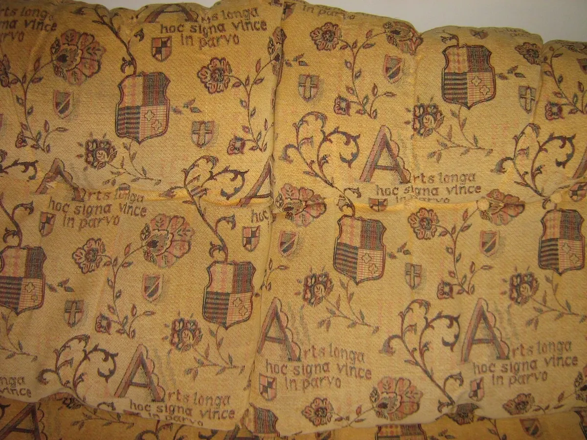 Two seater sofa pull out bed - Image 4