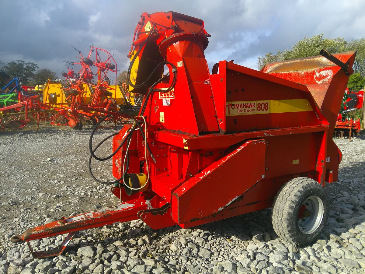TEAGLE 808 BALE SHREDDER - Image 4