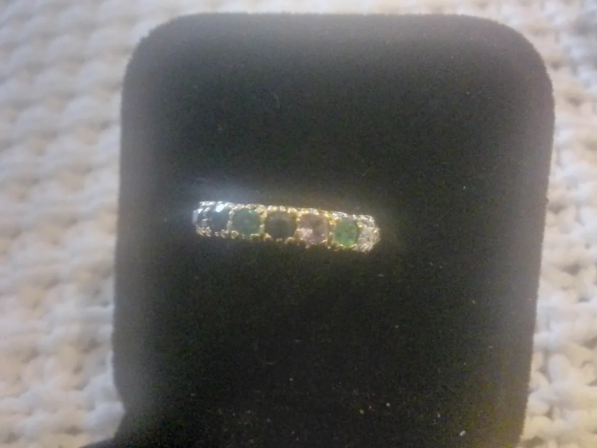 VICTORIAN 9ct GOLD EMERALD & SAPPHIRE RING M - Image 1
