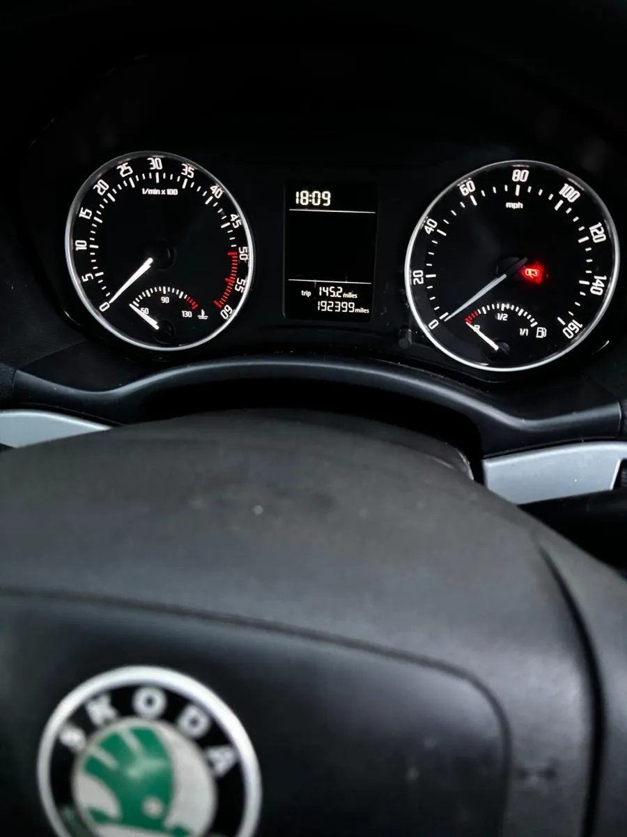 Skoda Octavia 2012 - Image 4
