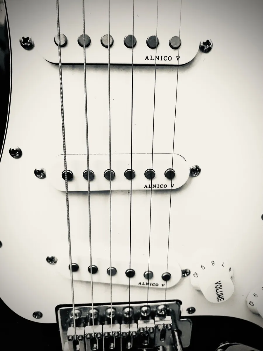 Tanglewood Electric guitar - Image 2