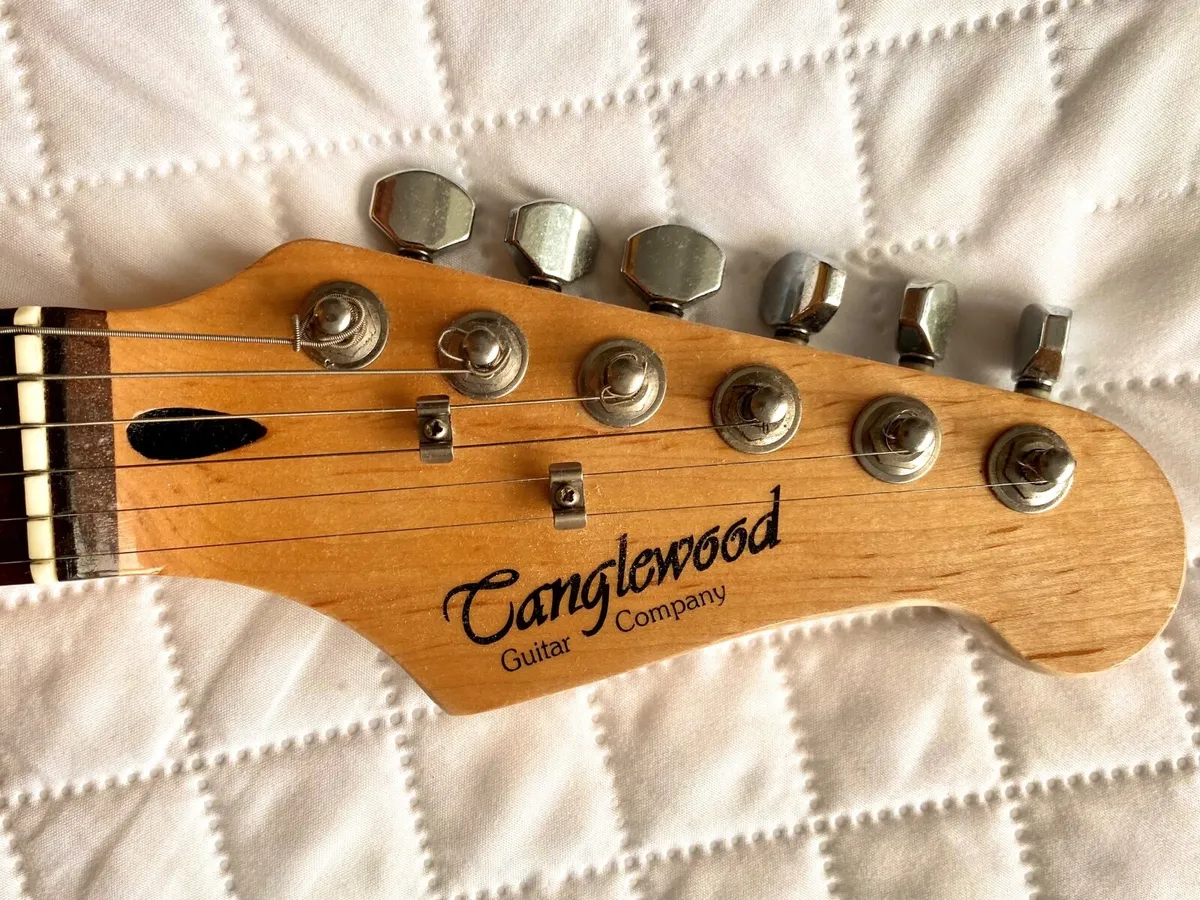 Tanglewood Electric guitar - Image 1