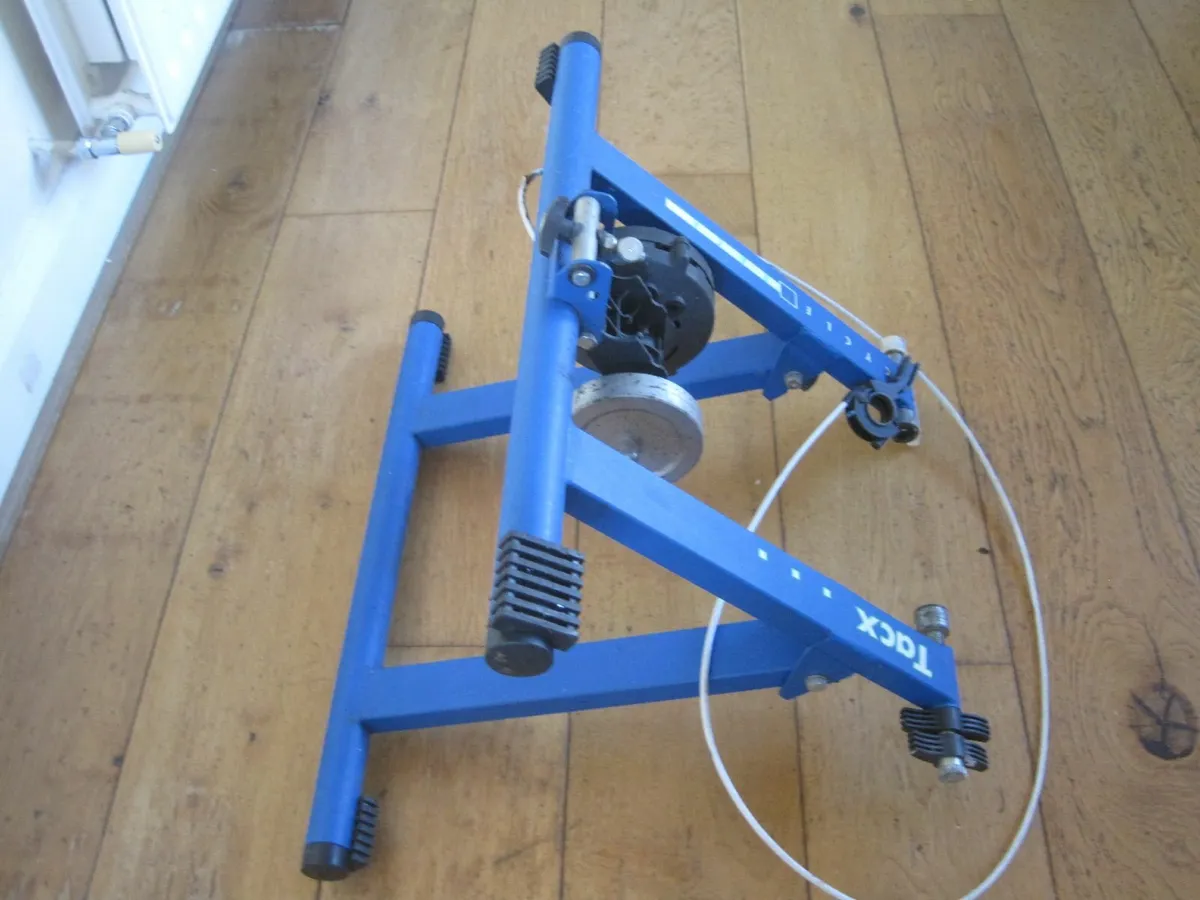 Bicycle turbo trainer.  FREE. - Image 3