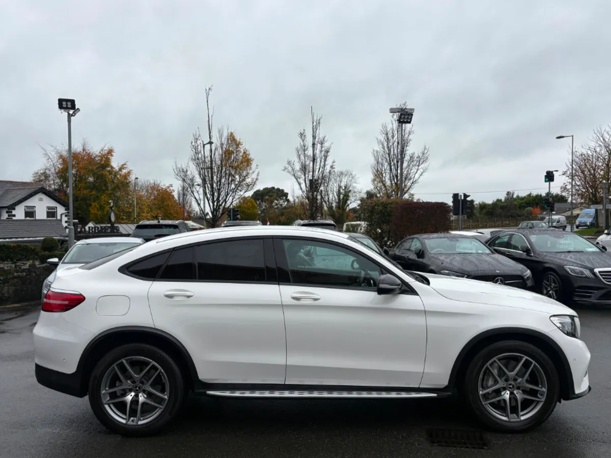 Mercedes-Benz GLC 220d 4matic D Coupe 4matic AMG S - Image 4