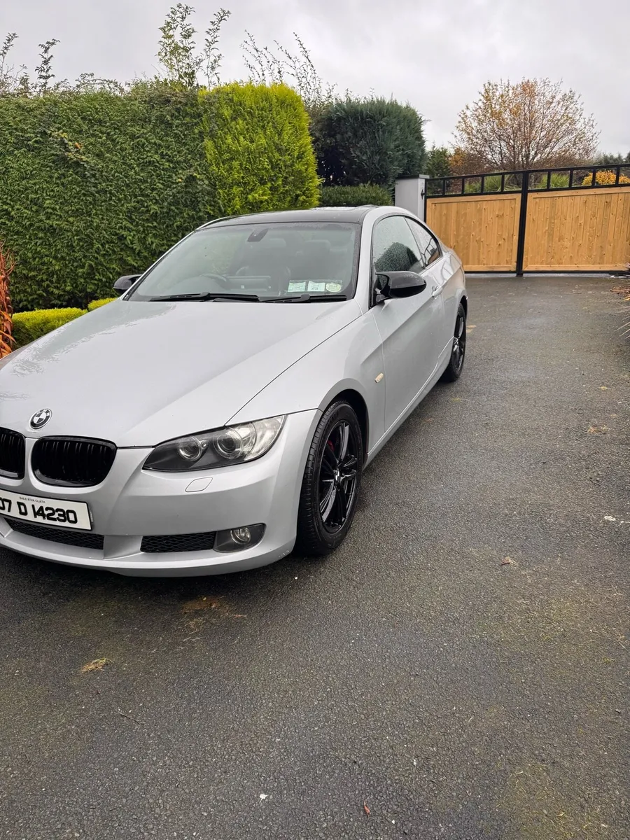 BMW 325i Automatic - Image 3