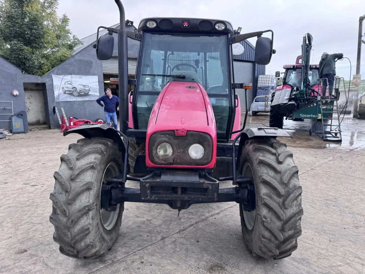 2007 Massey Ferguson 5455 - Image 4