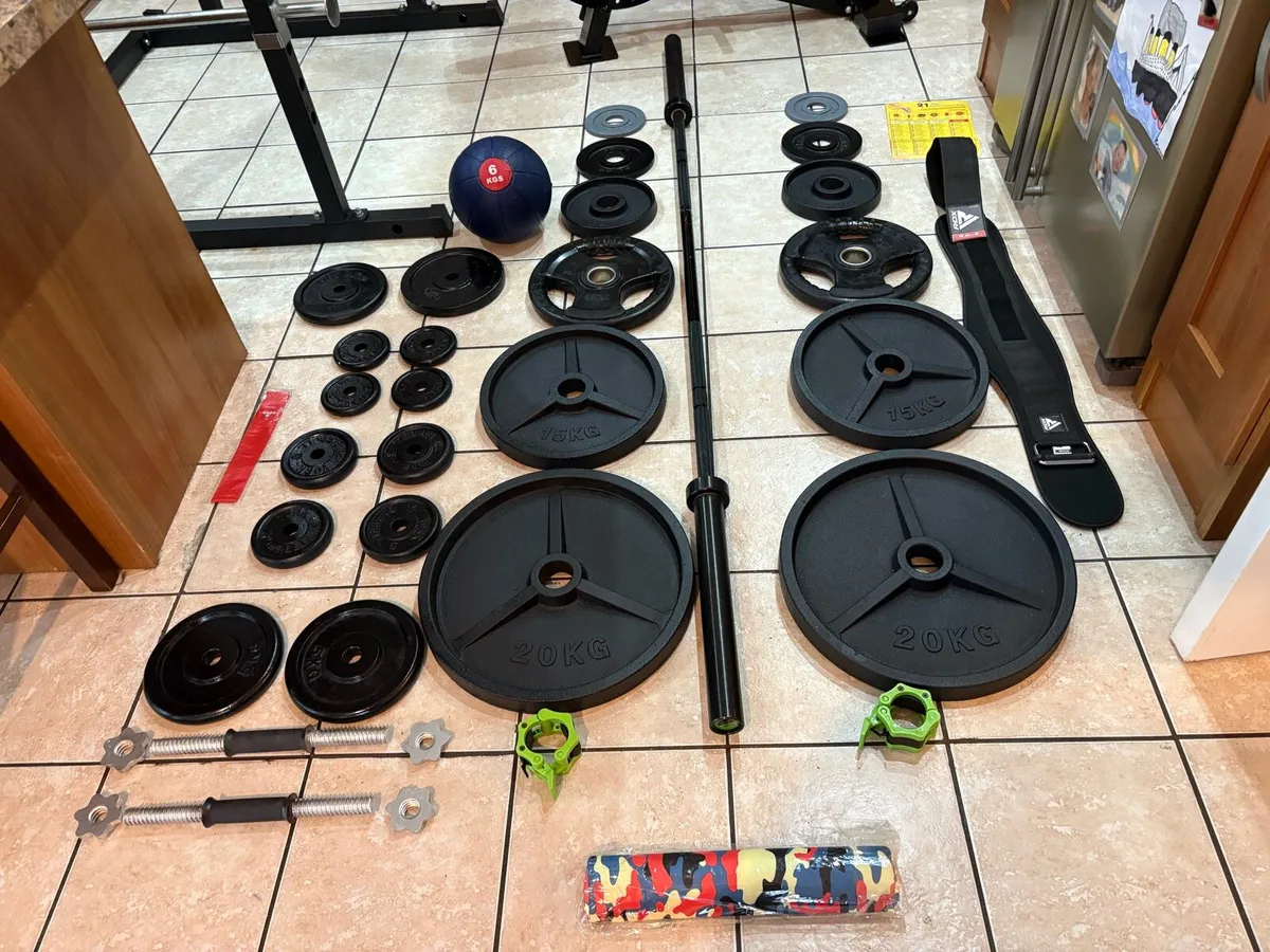 WITHOUT DOUBT BEST GYM WEIGHTLIFTING SET HERE!!! - Image 2
