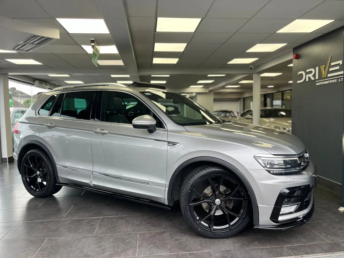 Volkswagen Tiguan 2016 2.0 TDI R-LINE - Image 1