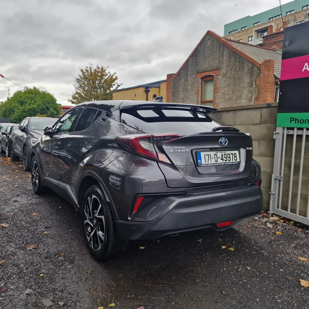Toyota C-HR 1.8 HYBRID LUNA SPORT - Image 3