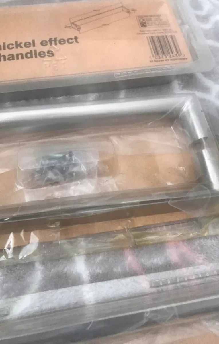 Kitchen handle - Image 1