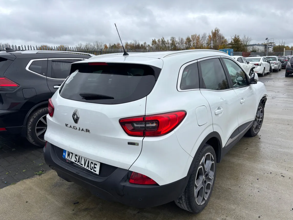 17 Kadjar S NAV 1.5 Diesel NCT 7/27 140km Starts - Image 3