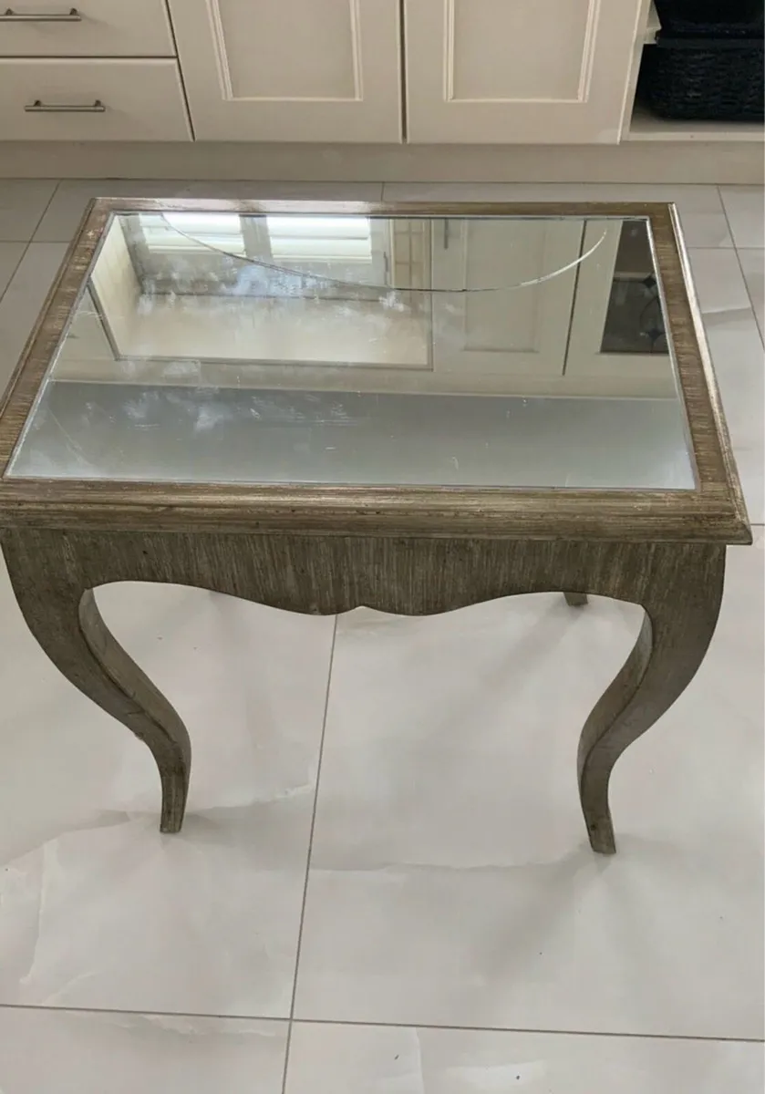 Side table - Image 1